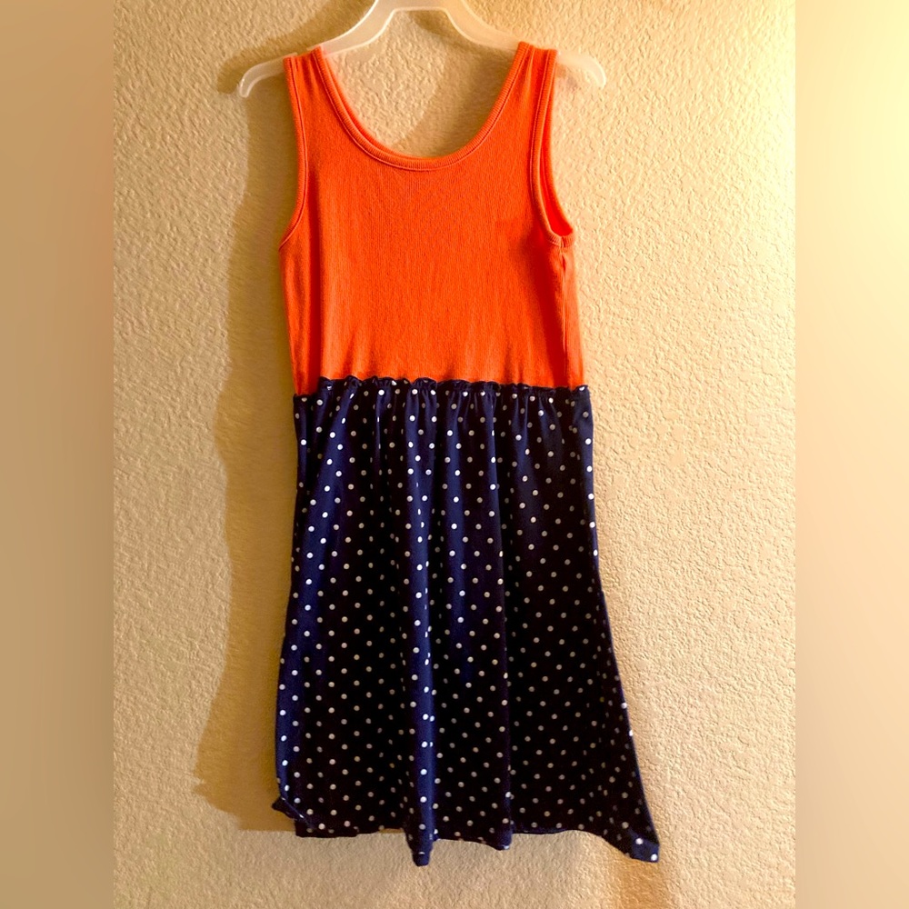 Pretty summer dress. Size 10-12.